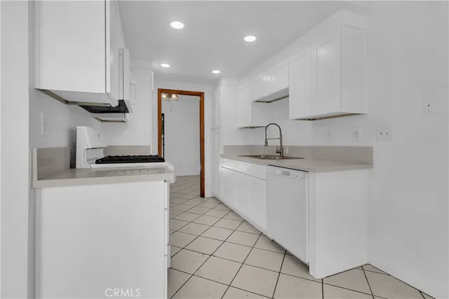 $564,800 | 5170 San Clemente Way, Montclair, CA 91763