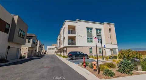 $429,995 | 27466 Mercantile Court, Unit 203, Valencia, CA 91381