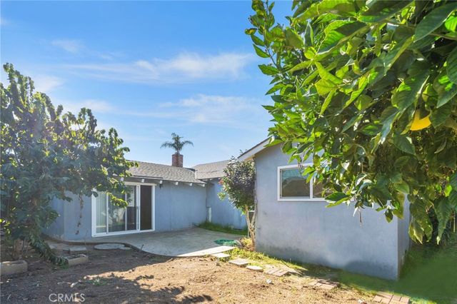 $1,298,000 | 3096 Warren Lane, Costa Mesa, CA 92626