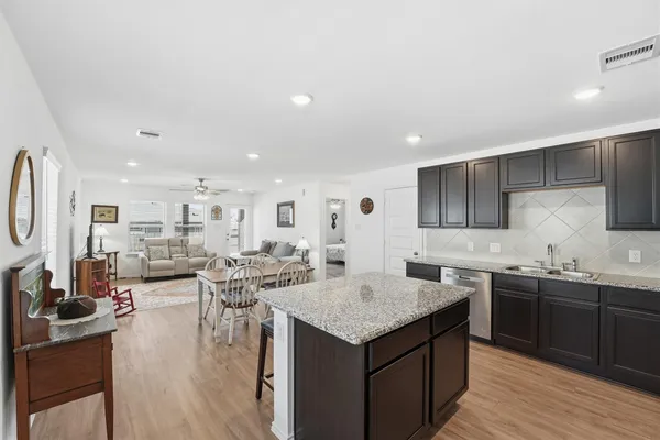 $235,000 | 4535 Pinehurst Trce Drive, Pinehurst, TX 77362
