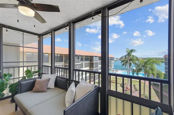 $3,000 | 19701 Gulf Boulevard, Unit 423, Indian Shores, FL 33785
