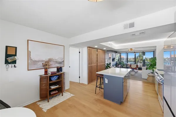 $3,000 | 19701 Gulf Boulevard, Unit 423, Indian Shores, FL 33785