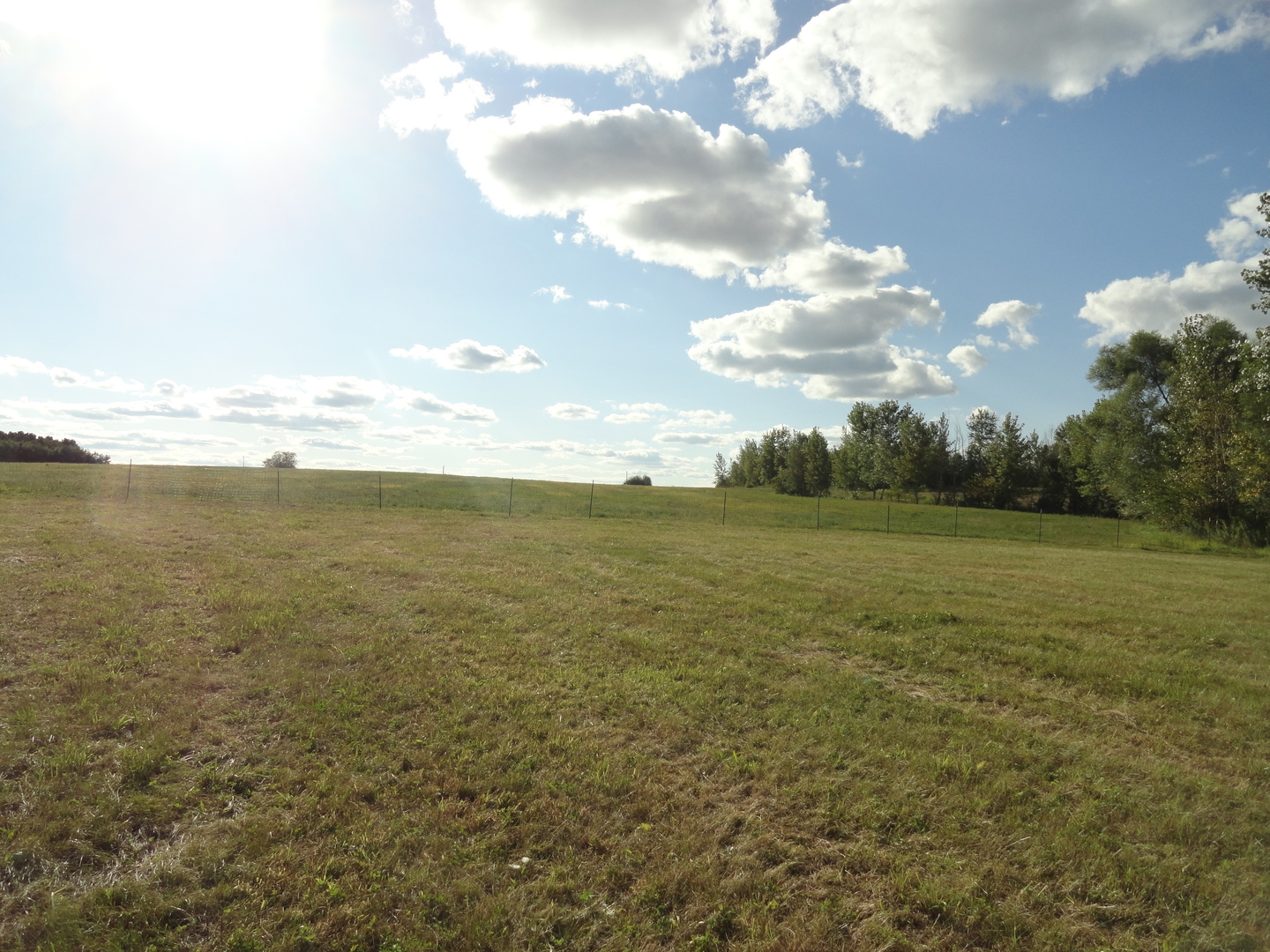 18250 Malvern Road Morrison, IL 61270 - Photo 27 of 38 a view of an ocean