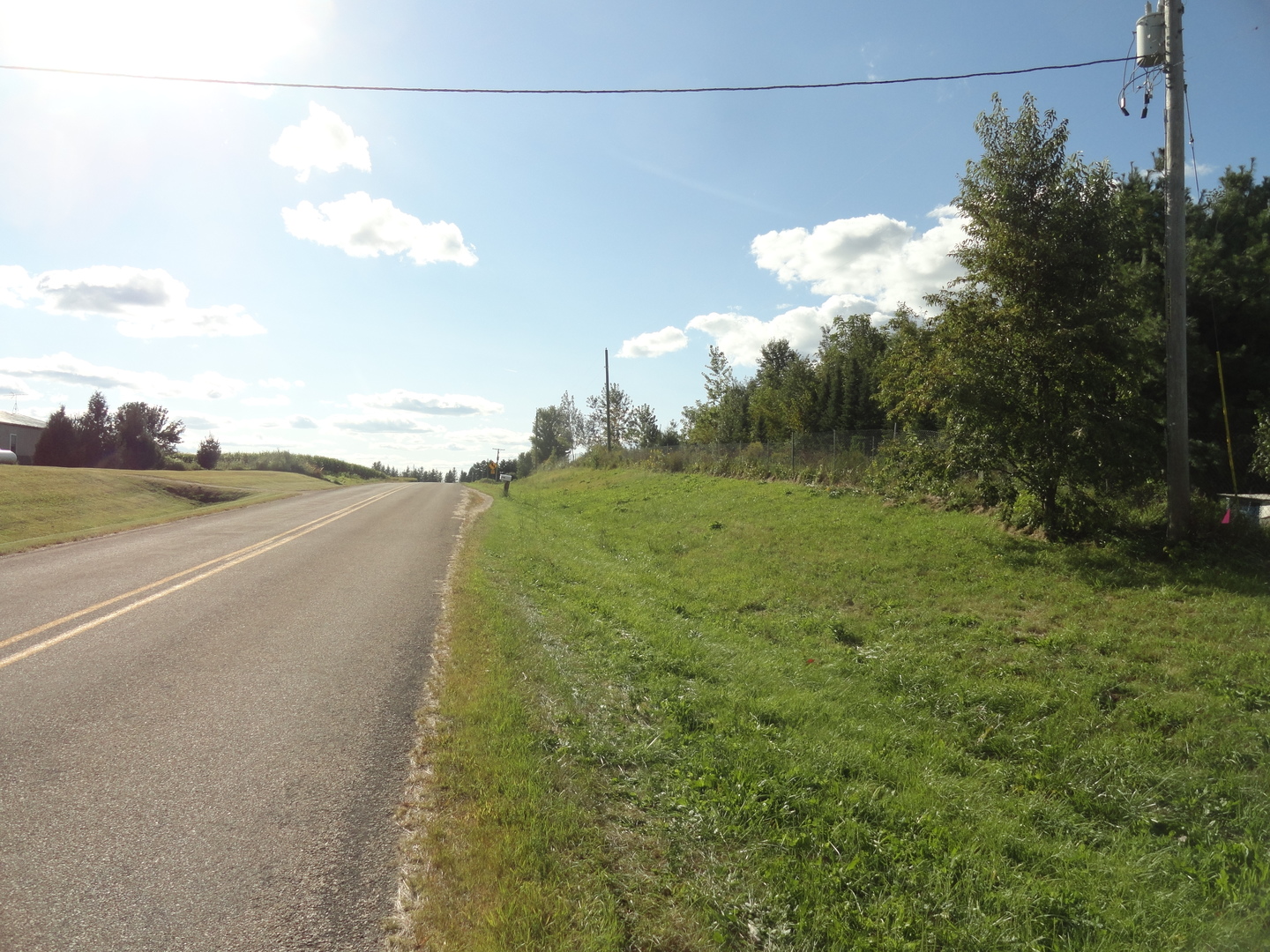 18250 Malvern Road Morrison, IL 61270 - Photo 9 of 38 a view of a road with an ocean view