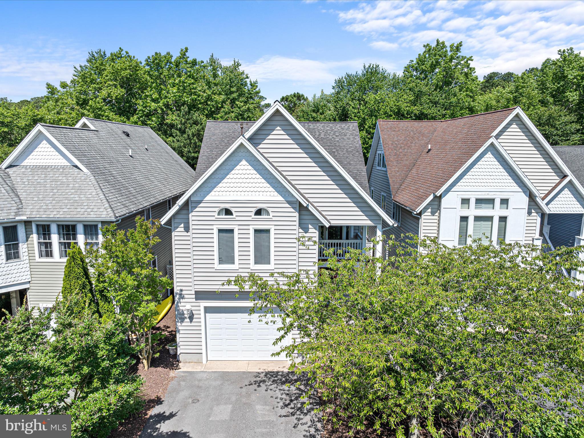 734 Deer Leap Drive, Unit 4 Bethany Beach, DE 19930 - Photo 2 of 53 734 Deer Leap Dr, Bethany Beach, DE - Front