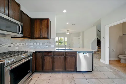 $1,795 | 121 Switchgrass Street, San Marcos, TX 78666