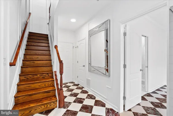 $4,800 | 702 Sentry Square, Unit 109, Oxon Hill, MD 20745