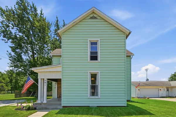 $205,000 | 501 Glynwood Road, Wapakoneta, OH 45895