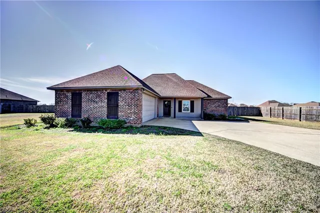 $265,000 | 311 Ranch Boulevard, Natchitoches, LA 71457