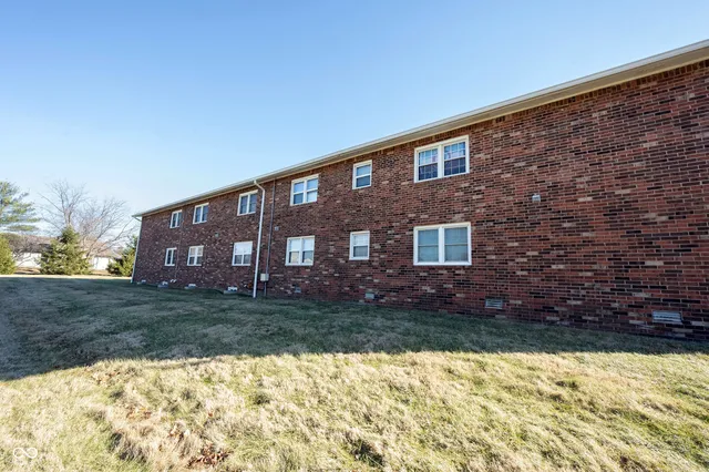 $1,129 | 140 Maple Park Drive, Unit 3, Westfield, IN 46074