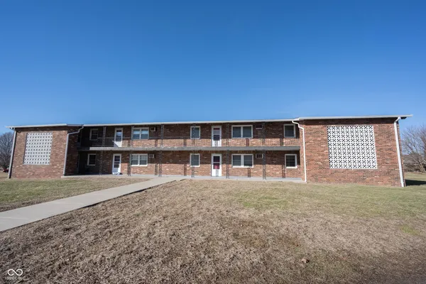 $1,099 | 140 Maple Park Drive, Unit 3, Westfield, IN 46074
