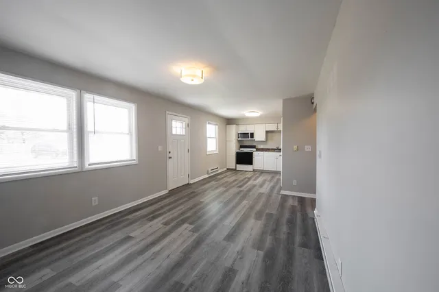 $1,129 | 140 Maple Park Drive, Unit 3, Westfield, IN 46074