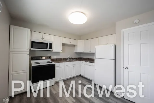 $1,129 | 140 Maple Park Drive, Unit 3, Westfield, IN 46074