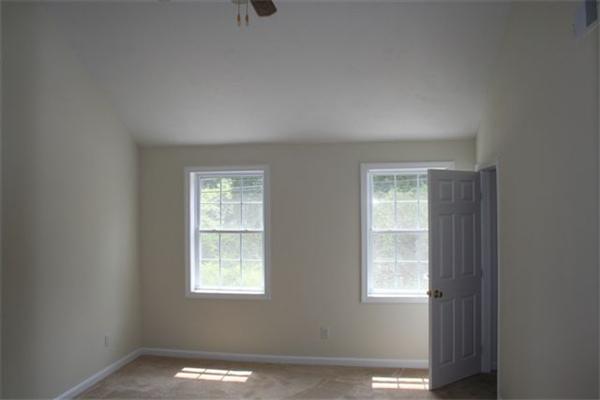 16 Old Ferry Road Lowell, MA 01854 - Photo 8 of 10 Gallery Image 8