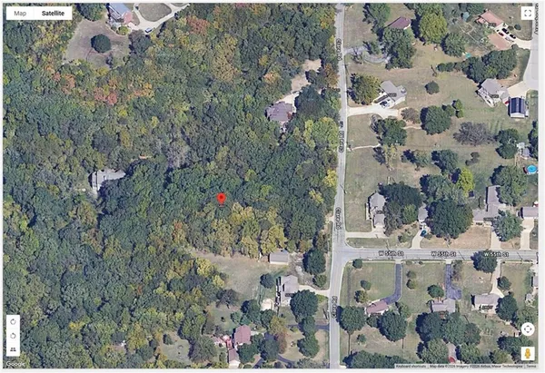 $250,000 | 5460 Clare Road, Shawnee, KS 66226