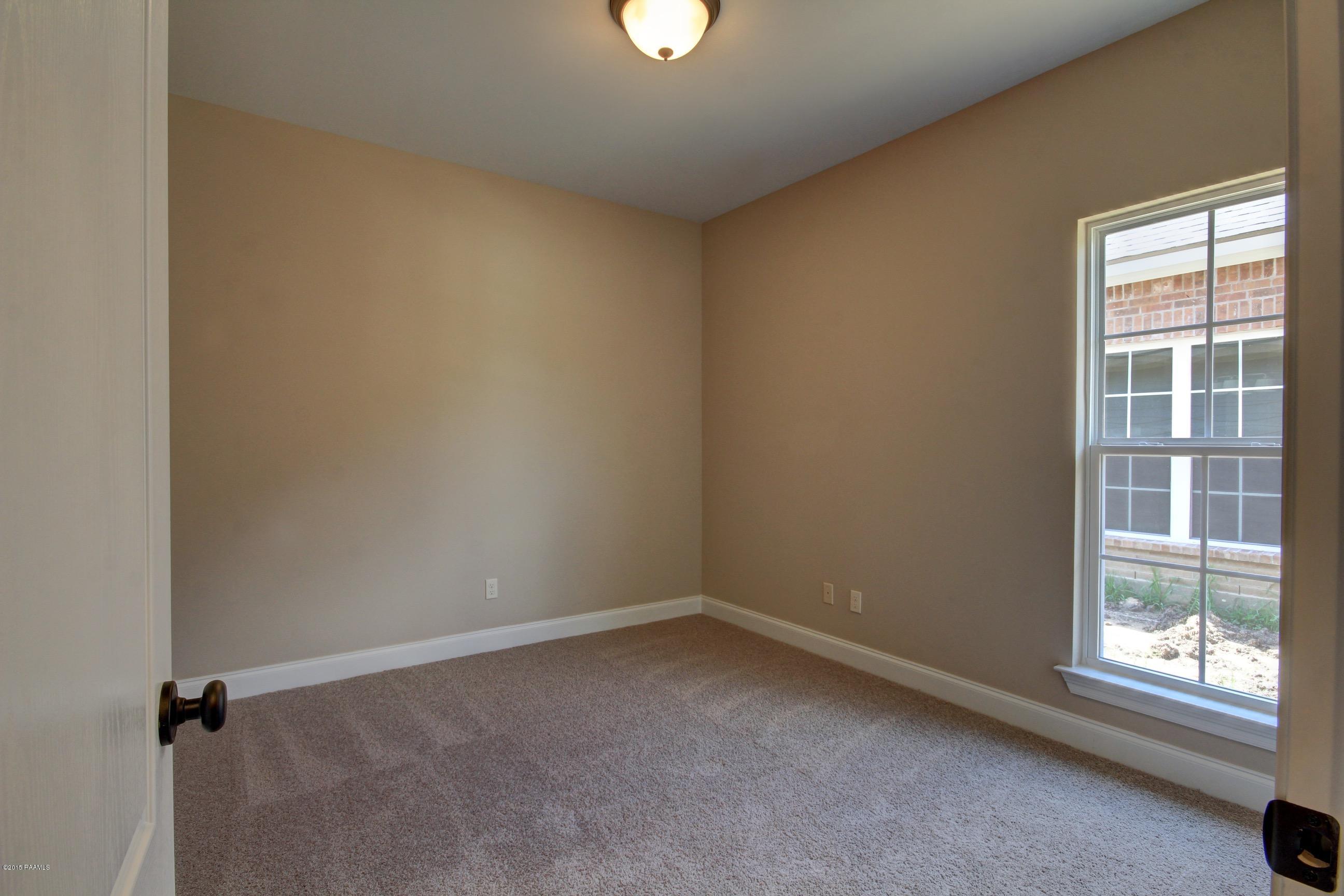 918 Russo Road New Iberia, LA 70563 - Photo 16 of 18 s__29