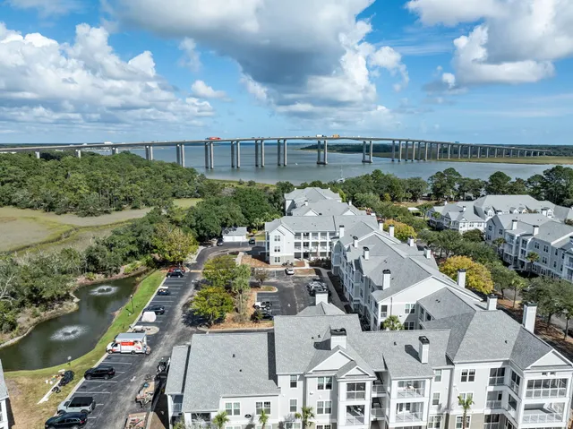 $1,900 | 130 River Landing Drive, Unit 9203, Charleston, SC 29492