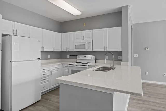 $1,900 | 130 River Landing Drive, Unit 9203, Charleston, SC 29492