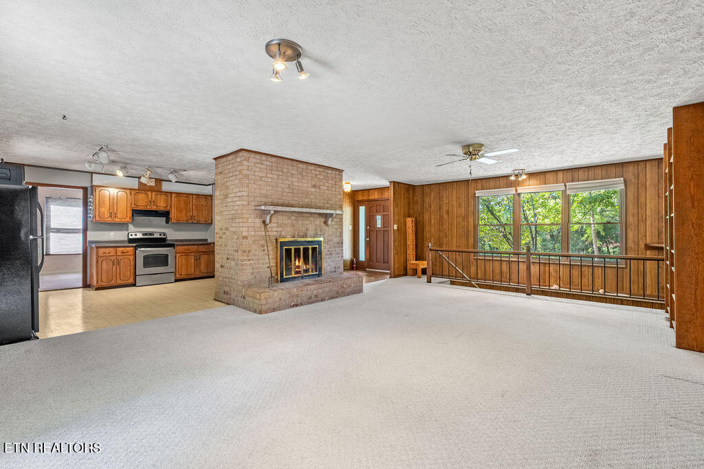 1218 Hitch Road Maryville, TN 37804 - Photo 16 of 48 Den