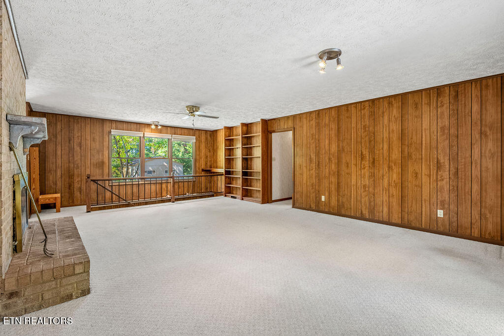 1218 Hitch Road Maryville, TN 37804 - Photo 20 of 57 Den
