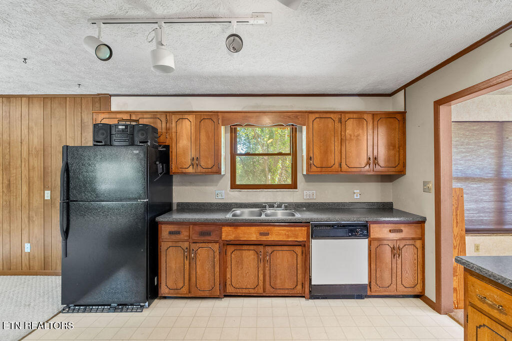 1218 Hitch Road Maryville, TN 37804 - Photo 22 of 57 Kitchen