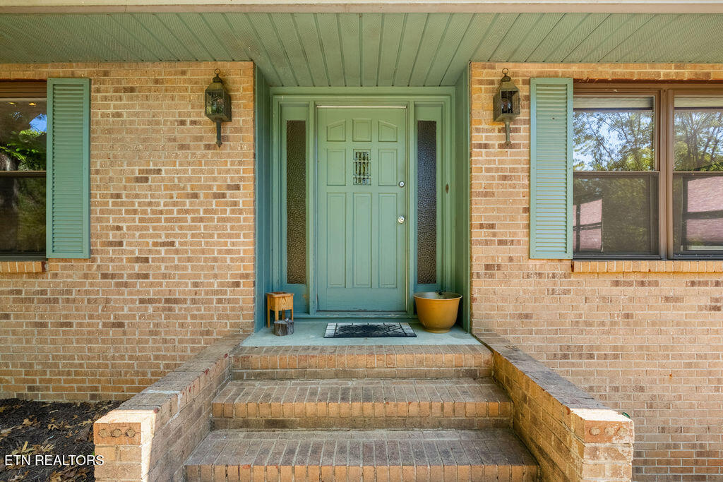 1218 Hitch Road Maryville, TN 37804 - Photo 9 of 48 Welcome Home!