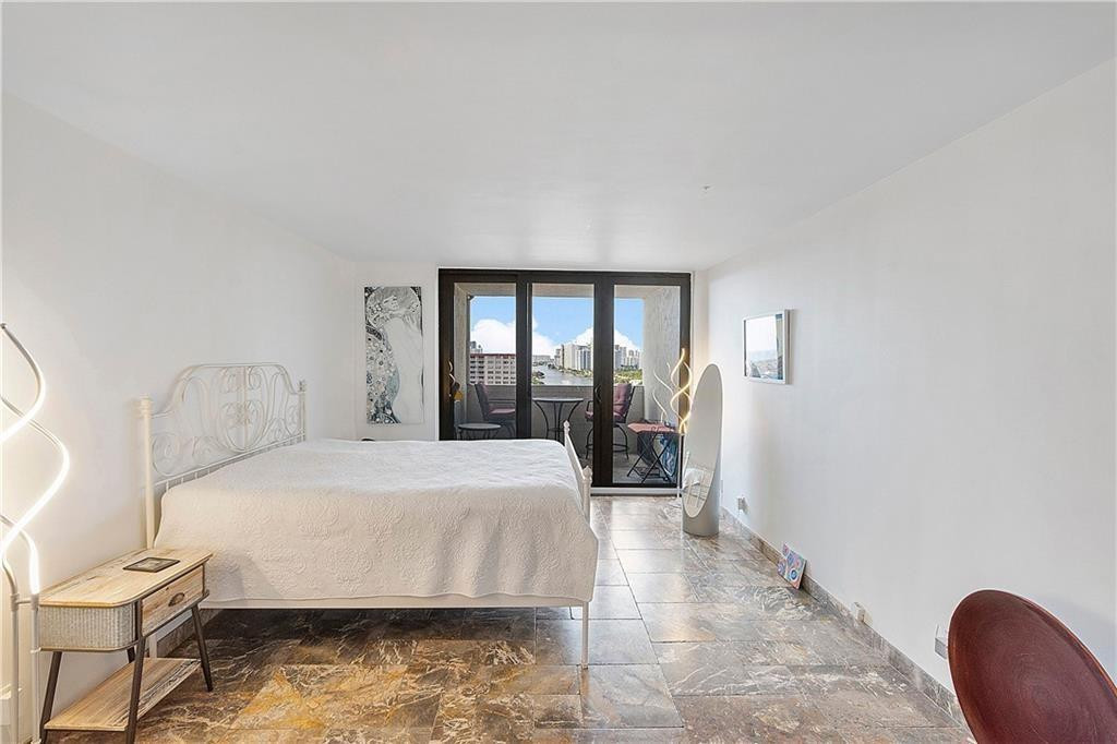 Undisclosed Address Hallandale Beach, FL 33009 - Photo 9 of 13 Photo 10