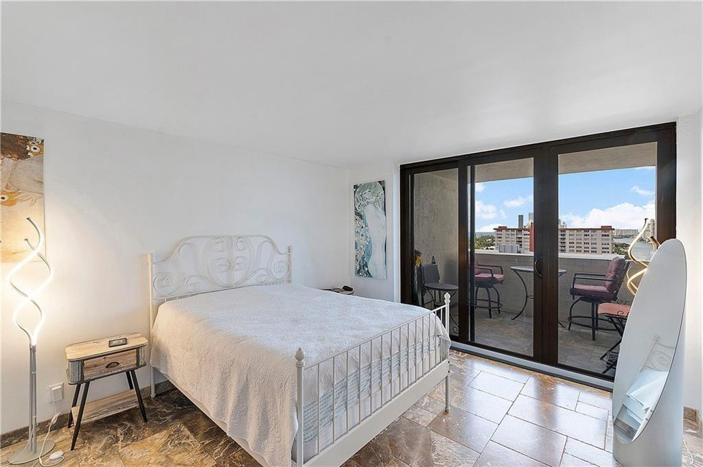 Undisclosed Address Hallandale Beach, FL 33009 - Photo 10 of 13 Photo 11