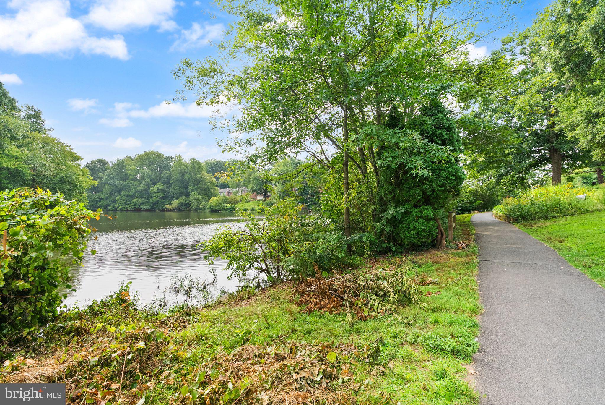 9507 Burdett Road Burke, VA 22015 - Photo 46 of 47 Enjoy the Lake Braddock Trails