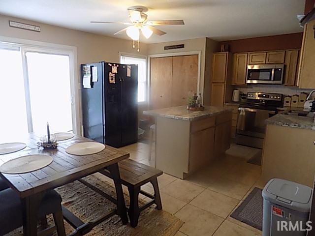 815 Everhart Drive Decatur, IN 46733 - Photo 11 of 25