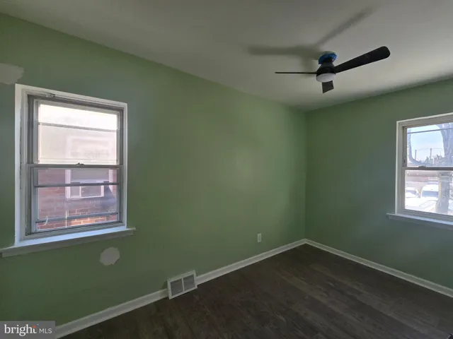 $1,250 | 5832 North Mascher Street, Philadelphia, PA 19120