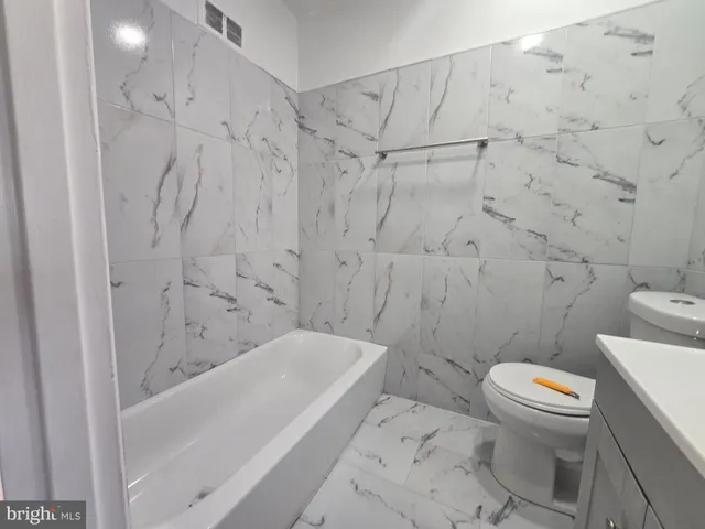 $1,250 | 5832 North Mascher Street, Philadelphia, PA 19120