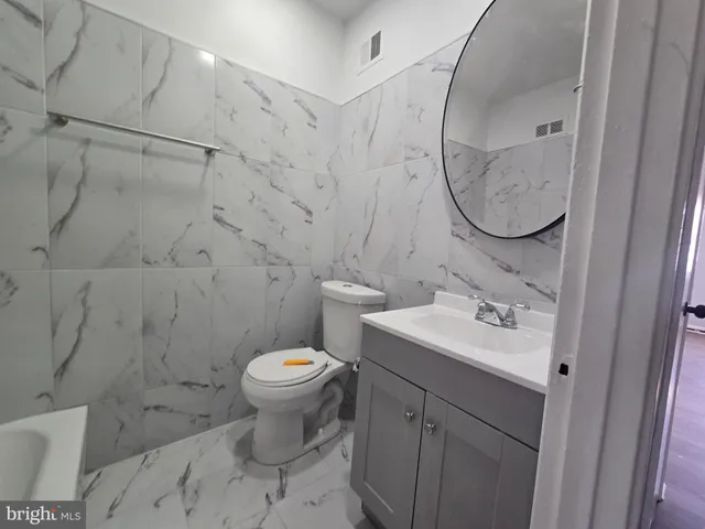 $1,250 | 5832 North Mascher Street, Philadelphia, PA 19120