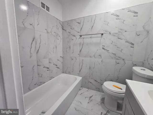 $1,250 | 5832 North Mascher Street, Philadelphia, PA 19120