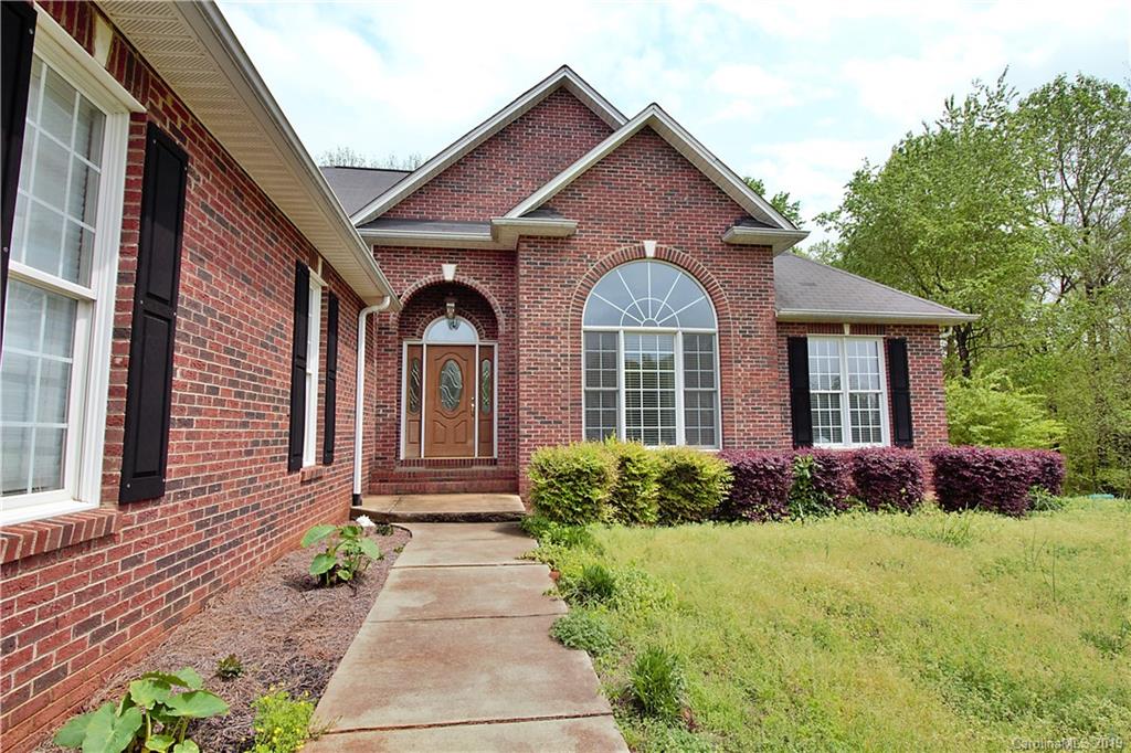 2625 South Point Road Belmont, NC 28012 - Photo 2 of 7 Gallery Image 2