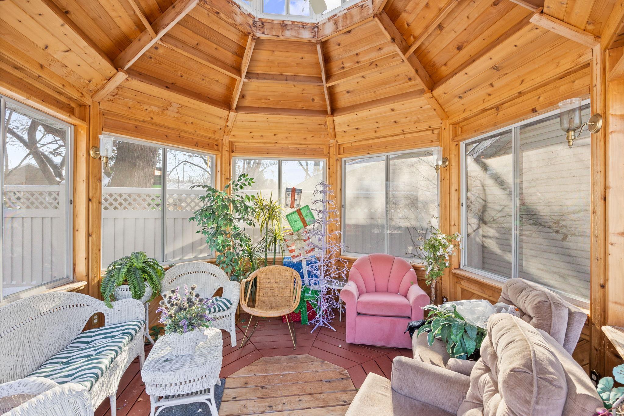 217 Beech Street Chaska, MN 55318 - Photo 21 of 25