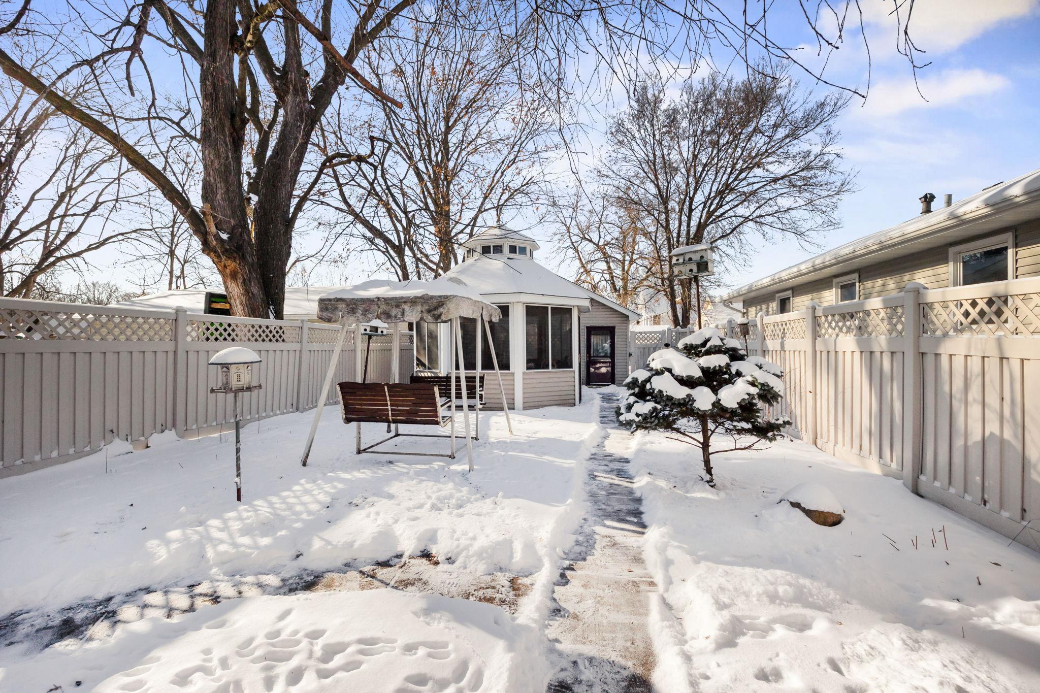 217 Beech Street Chaska, MN 55318 - Photo 22 of 25