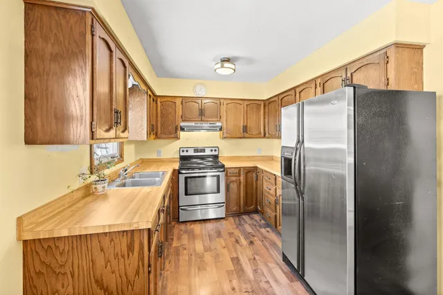 $275,000 | 217 Beech Street, Chaska, MN 55318