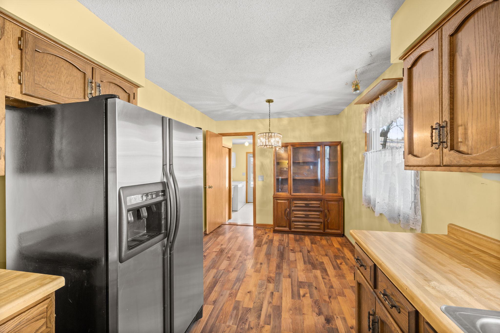 217 Beech Street Chaska, MN 55318 - Photo 5 of 25