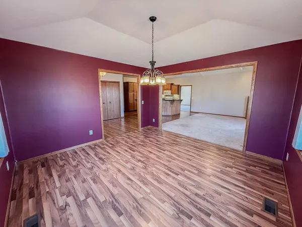 $347,000 | 2953 9th Avenue Southeast, Willmar, MN 56201