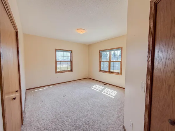 $347,000 | 2953 9th Avenue Southeast, Willmar, MN 56201