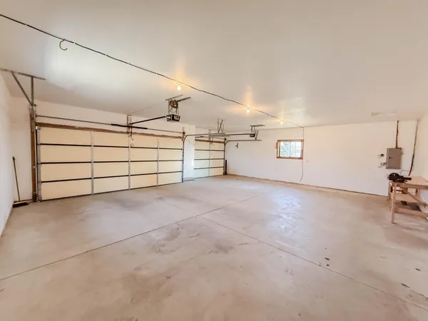 $347,000 | 2953 9th Avenue Southeast, Willmar, MN 56201