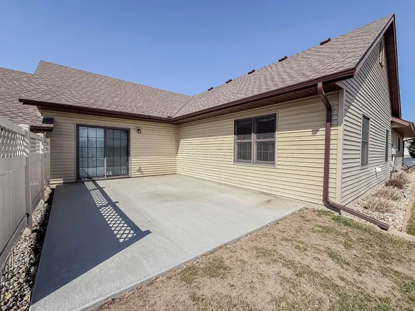 $347,000 | 2953 9th Avenue Southeast, Willmar, MN 56201
