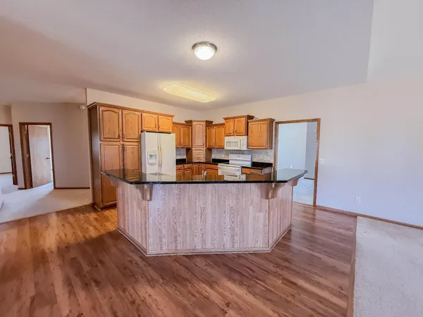 $347,000 | 2953 9th Avenue Southeast, Willmar, MN 56201