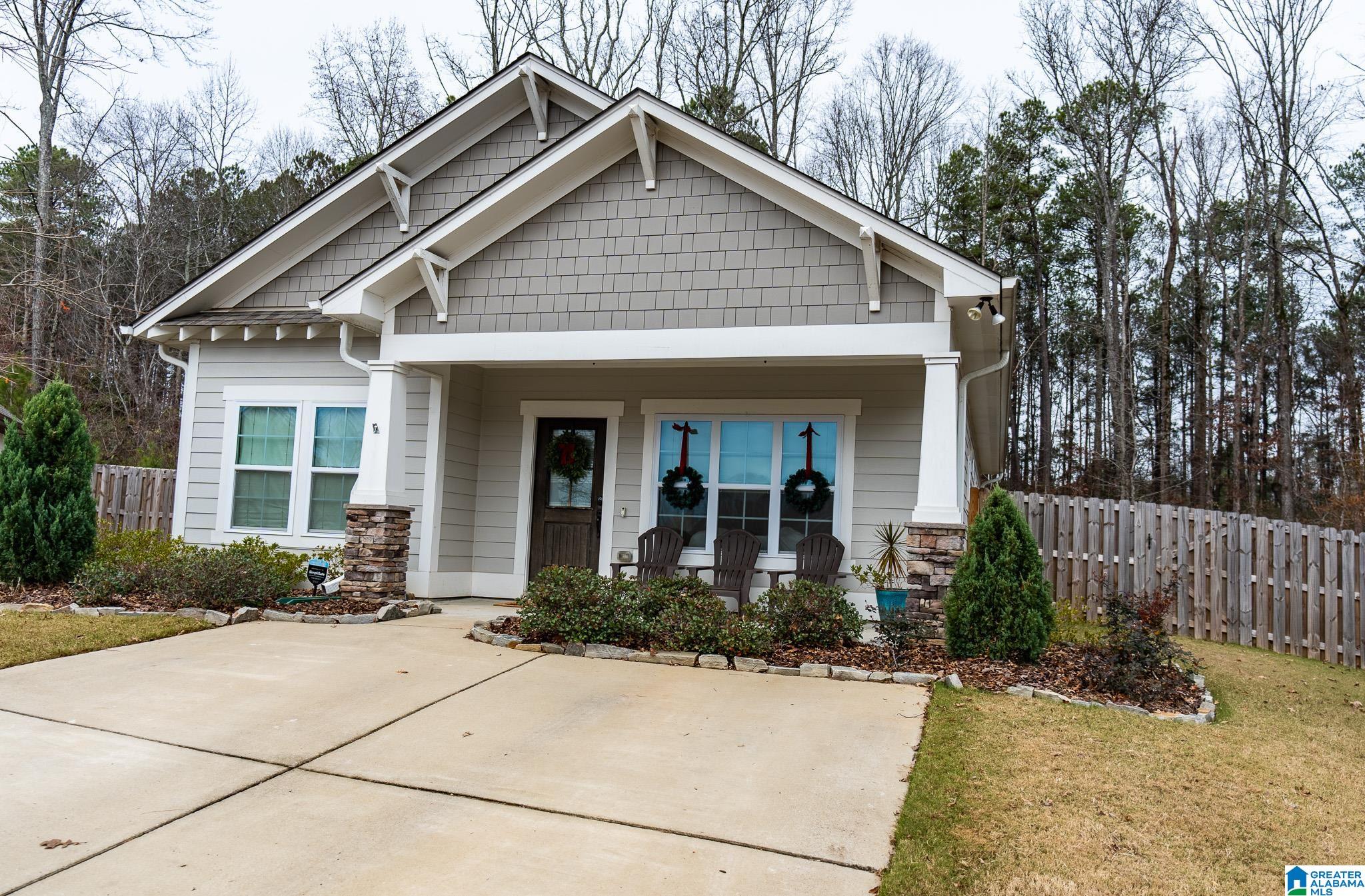 3978 Valley Manor Birmingham, AL 35210 - Photo 2 of 29