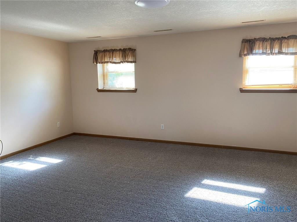 26818 Thompson Road Perrysburg, OH 43551 - Photo 18 of 39 Gallery Image 18
