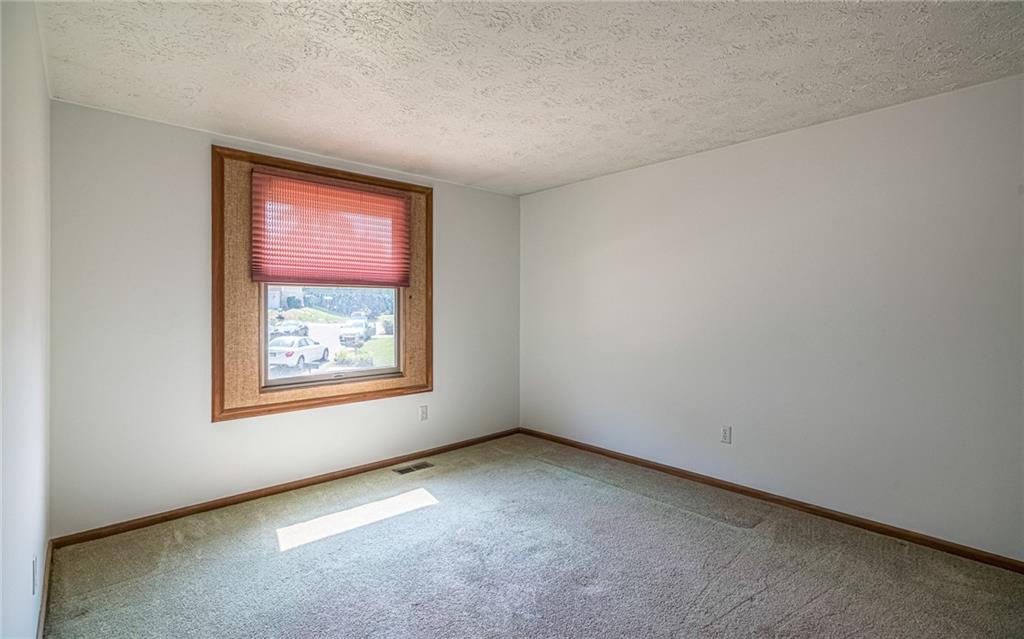 1312 Greenhill Rd Extension Pittsburgh, PA 15209 - Photo 14 of 25