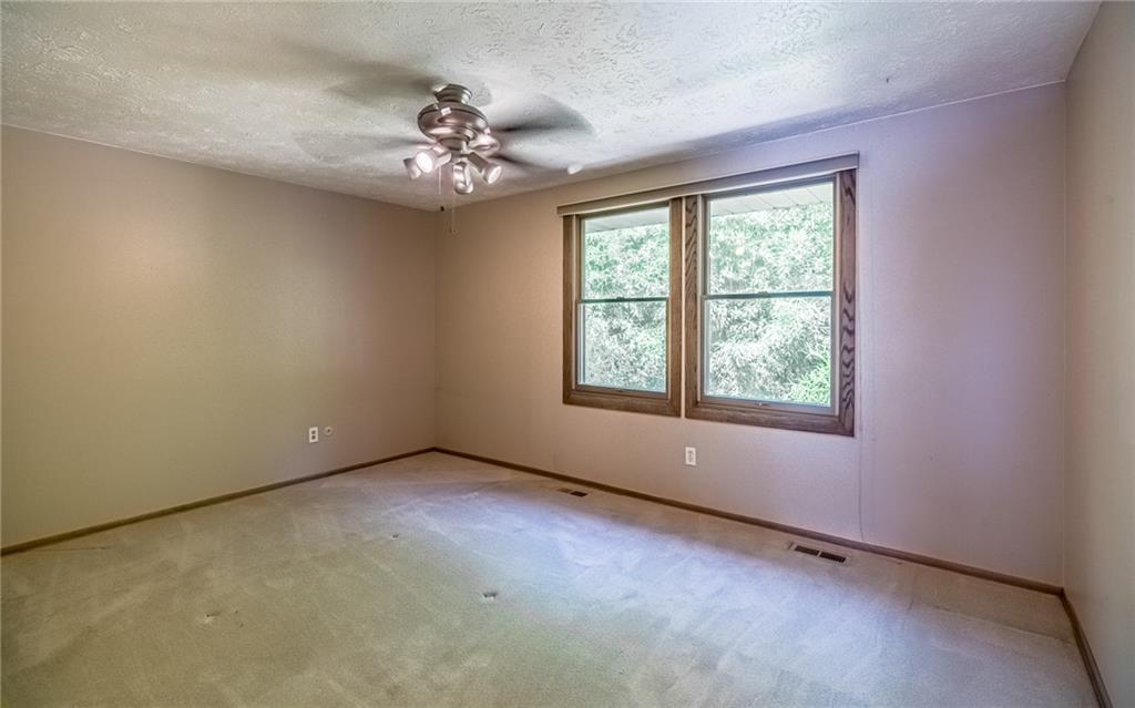 1312 Greenhill Rd Extension Pittsburgh, PA 15209 - Photo 15 of 25