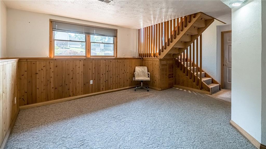 1312 Greenhill Rd Extension Pittsburgh, PA 15209 - Photo 19 of 25
