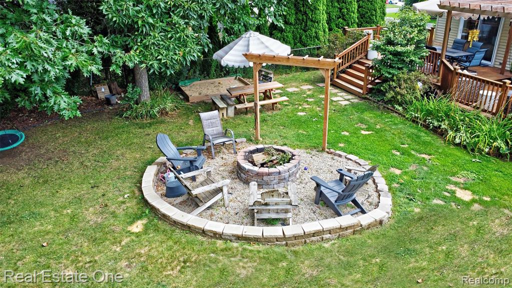 6360 Woodcrest Ridge Clarkston, MI 48346 - Photo 62 of 71 Gallery Image 62